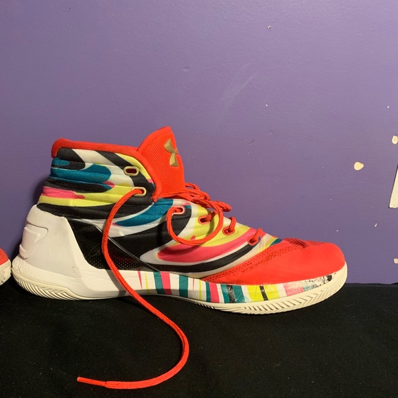 Under Armour Curry 3 Chinese New Year - Picture 2 of 5